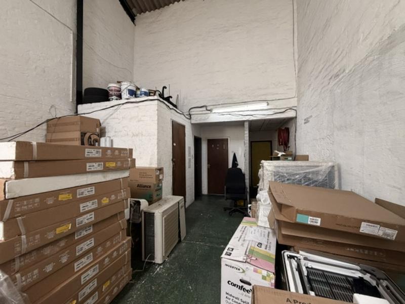 To Let Commercial Property for Rent in North End Eastern Cape